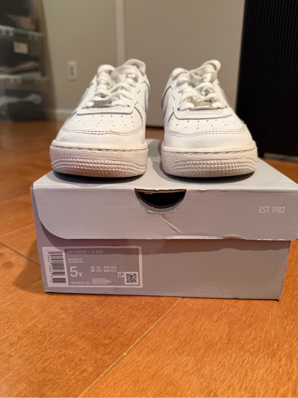 Nike Air Force Kids White Low-Top Sneakers